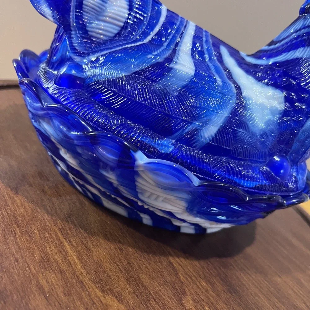 Vtg LG Wright Blue Slag Glass Hen on Nest Farmhouse Marbled READ 5.5in